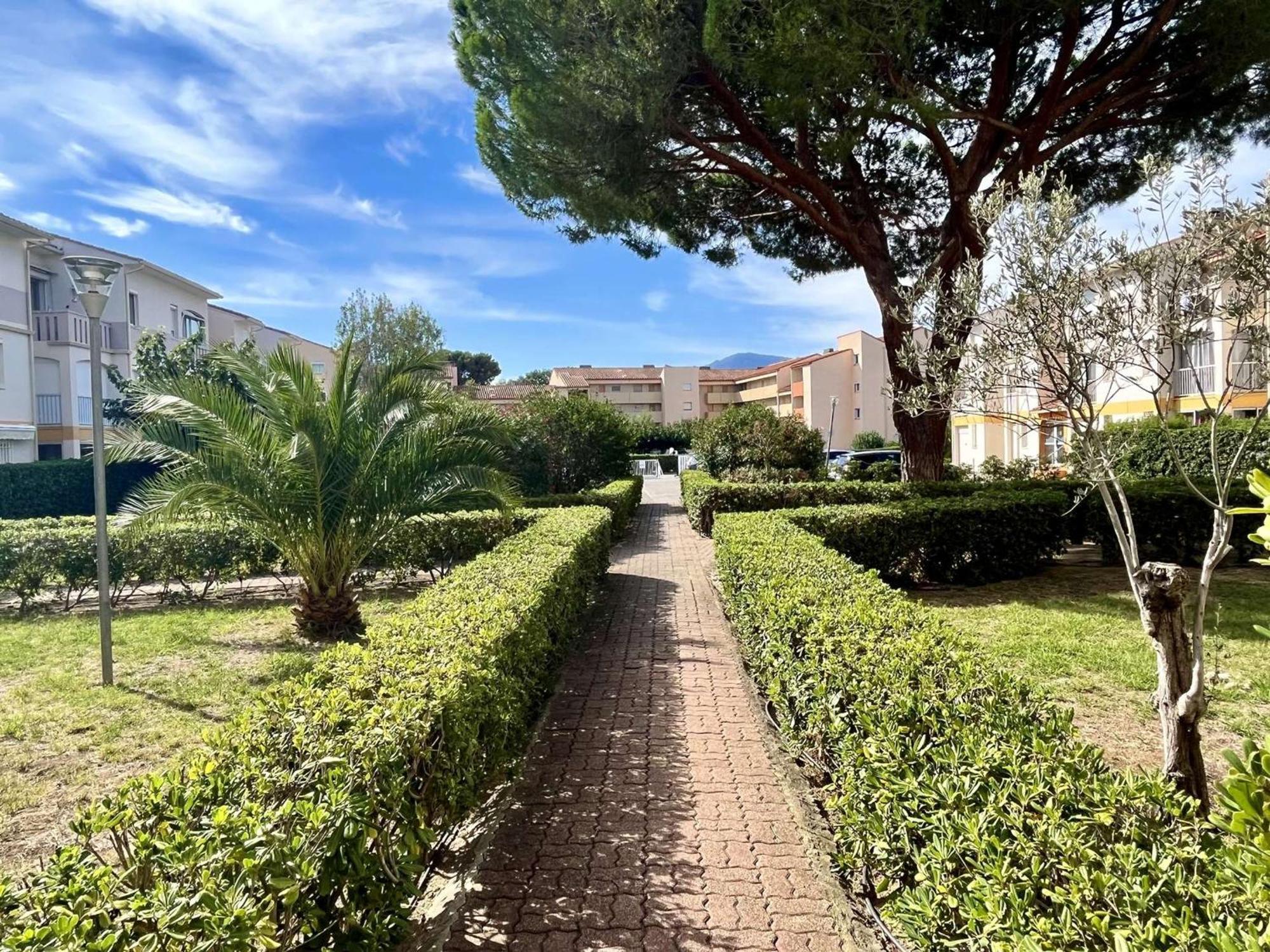 Studio A Argeles-Sur-Mer, 400M De La Plage Et Proche Commerces, Loggia, Animaux Bienvenus, Menage Inclus - Fr-1-225-548 Exterior photo
